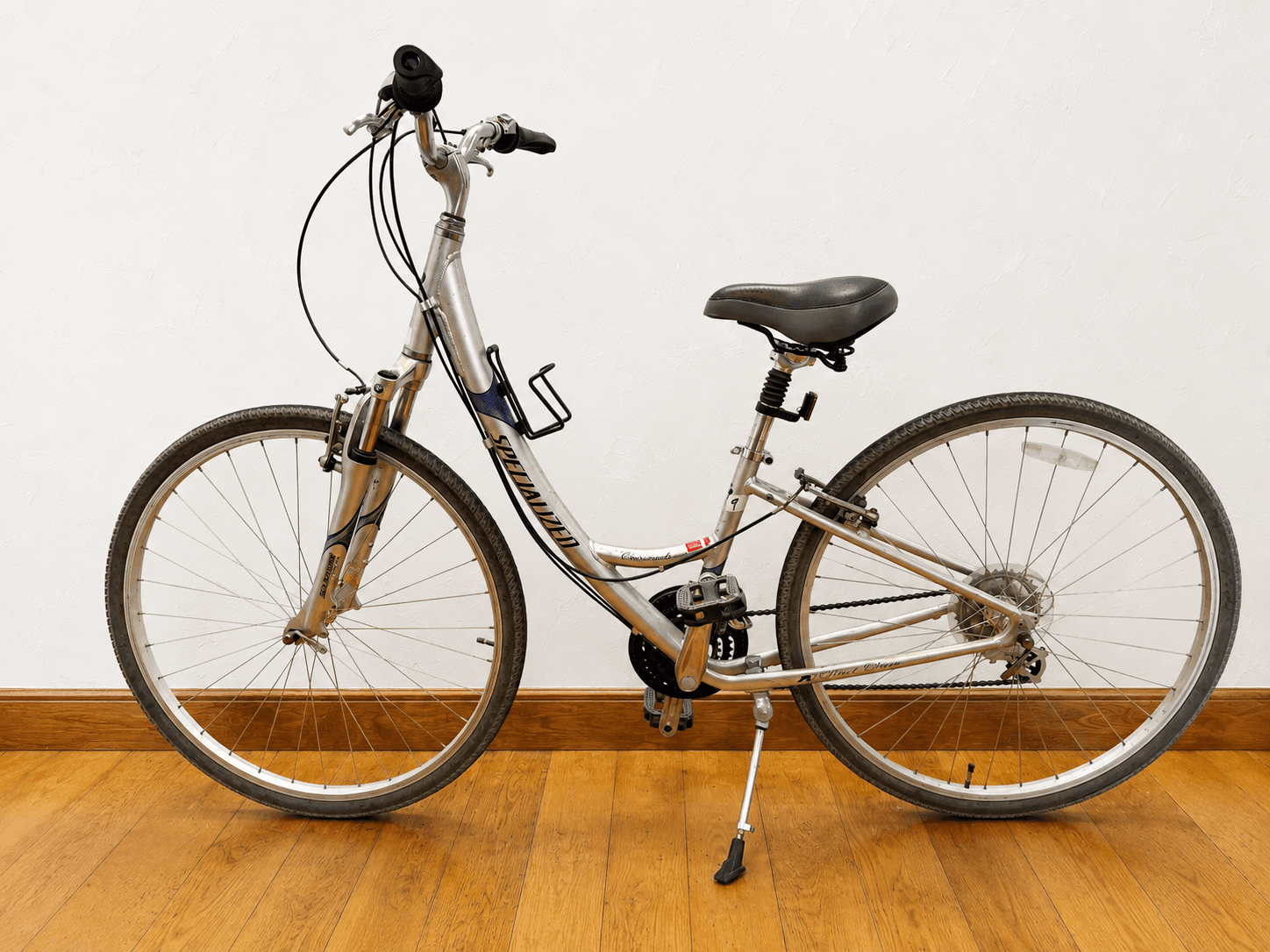 Specialized-Hybrid-9 bicycle photo