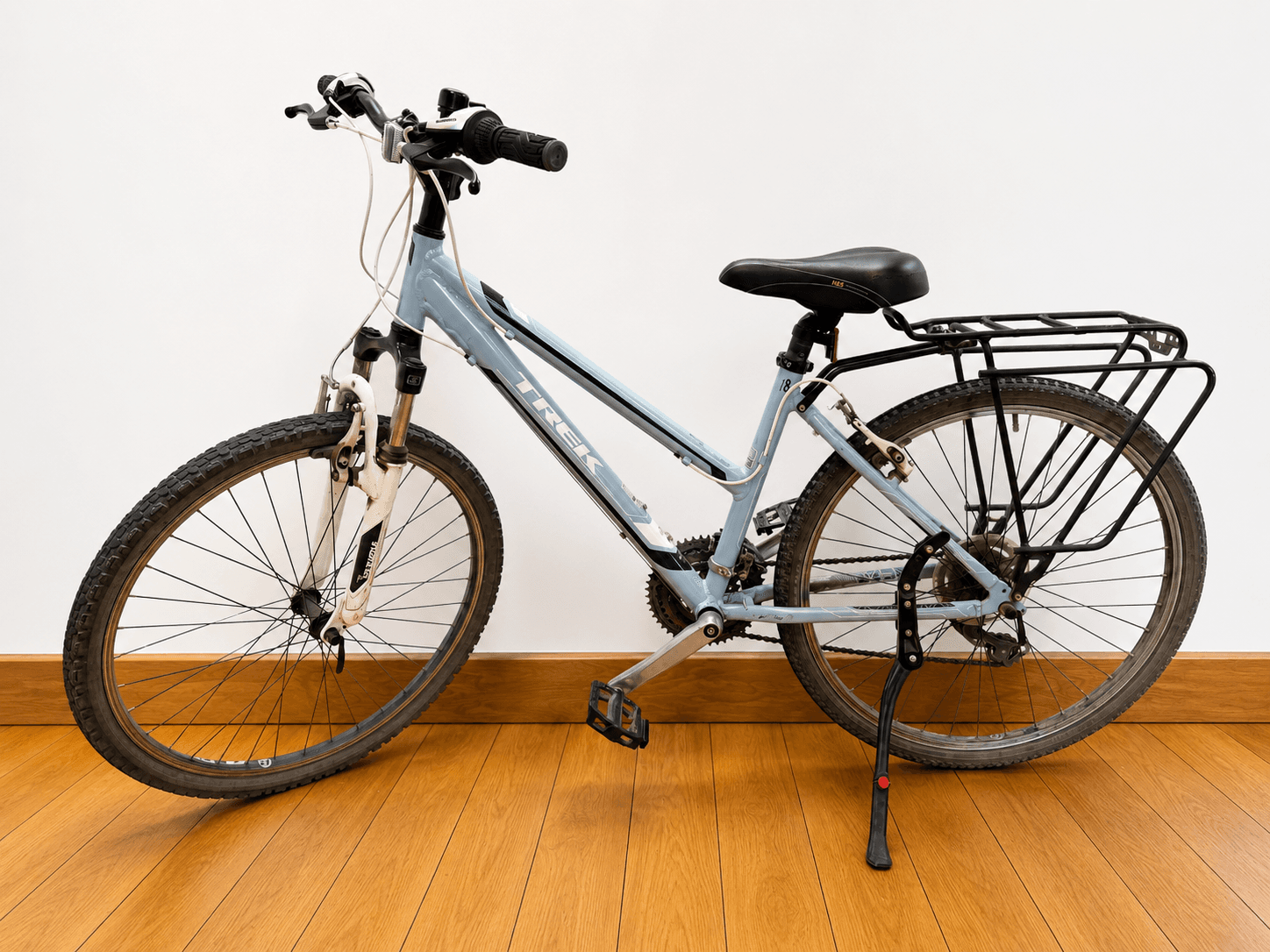 Trek-Hybrid-97 bicycle photo