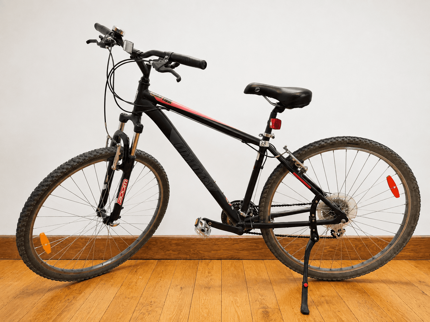 Infinity-Mountain-38 bicycle photo