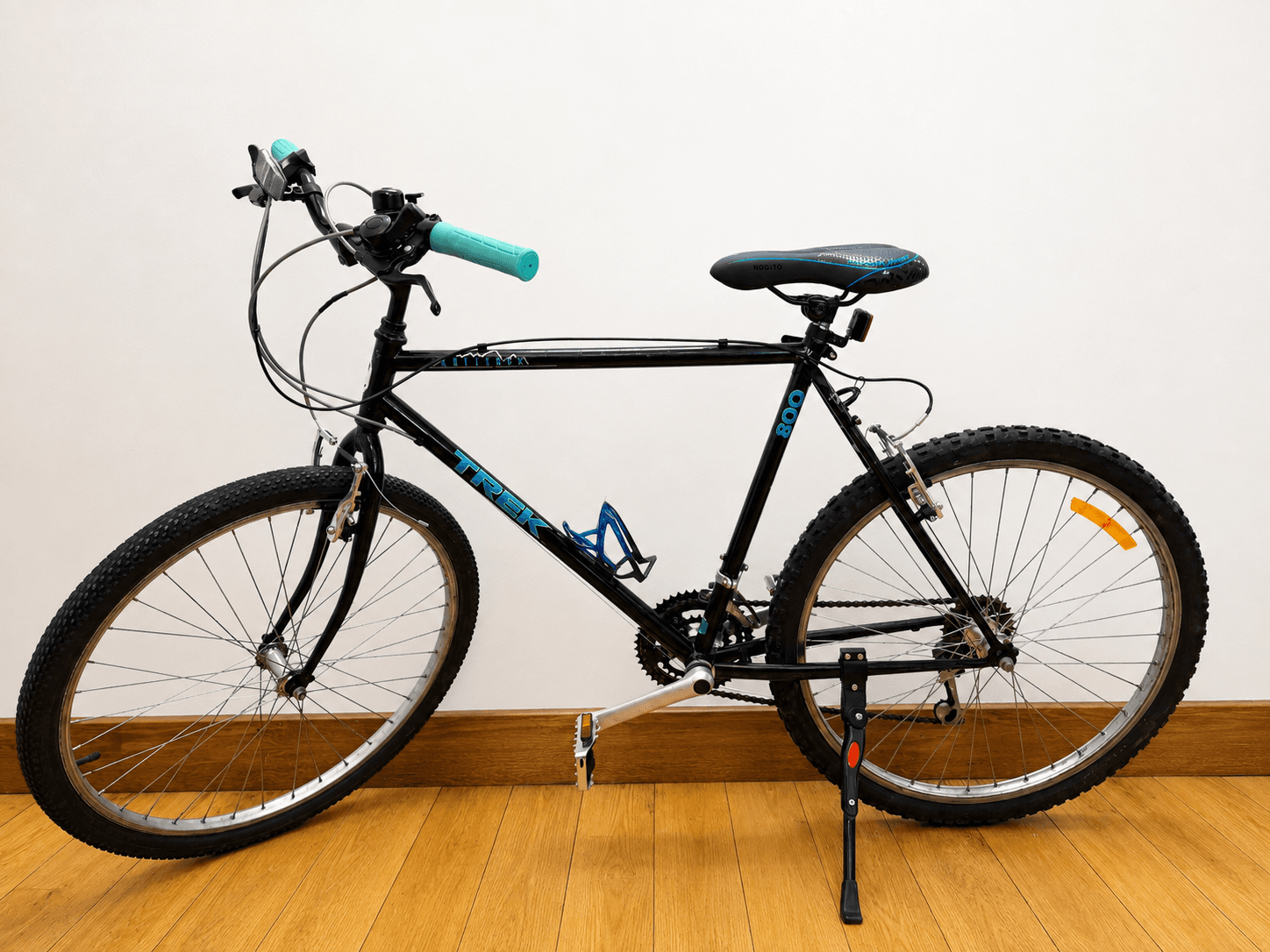 Trek-Mountain-92 bicycle photo